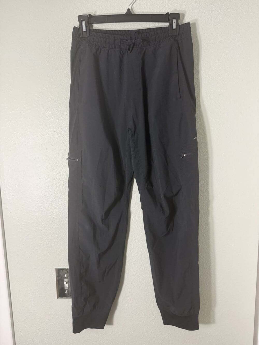 Abercrombie Kids YBP Athletic/Cargo Pants - Boy’s Size 15/16